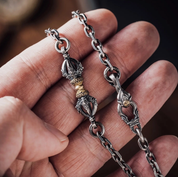 Nature Artist Mens Silver Chain Collection
