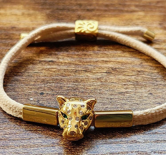 Yanapuma: Adjustable Bracelet Collection