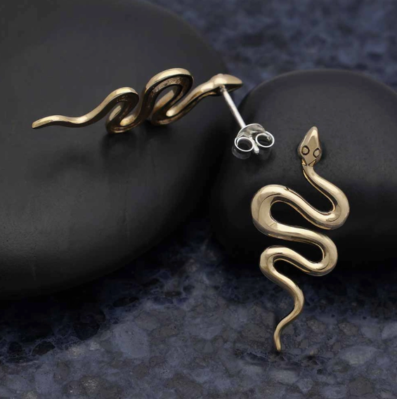 Magic Creatures Studs Collection