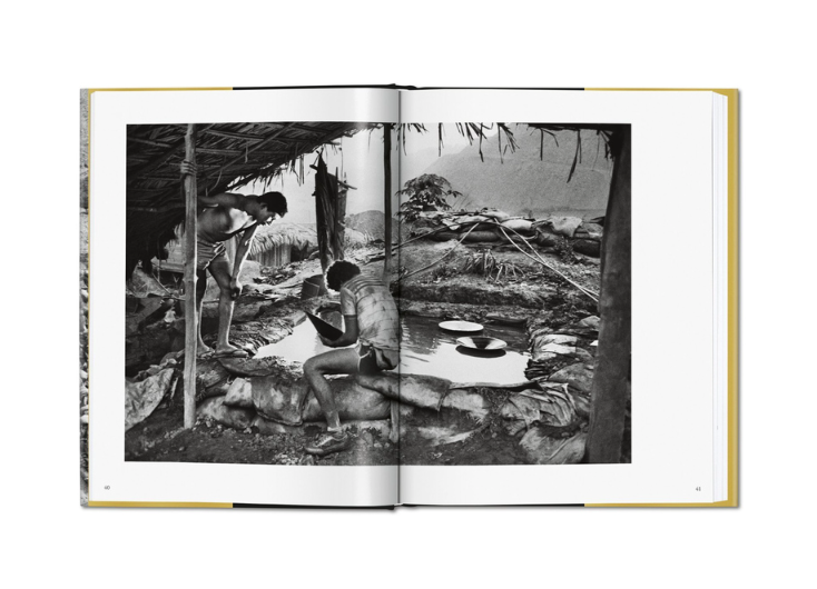 GOLD by Sebastiao Salgado