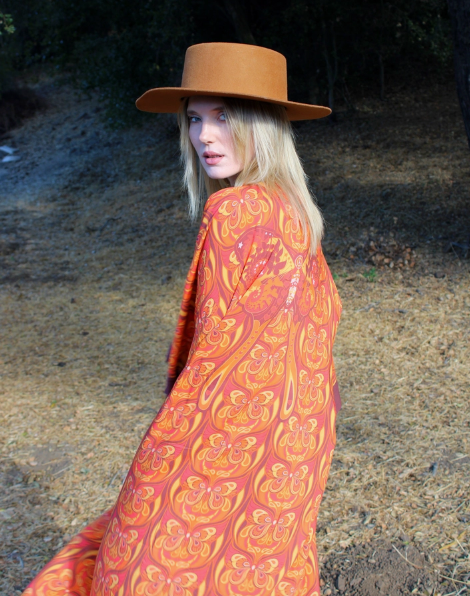 Day and Night Spirit Robe Collection