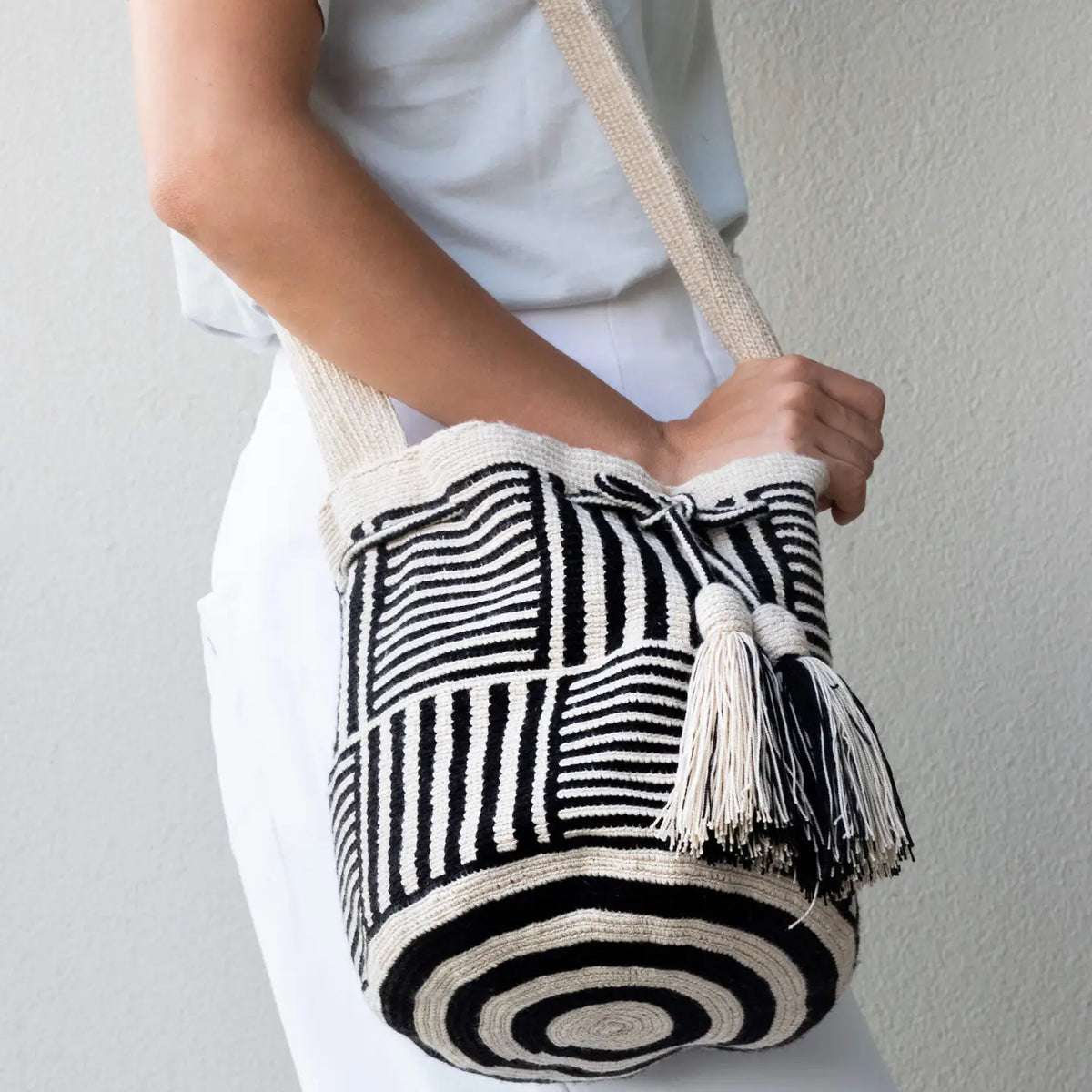 Wayuu Crossbody WOVEN BAG