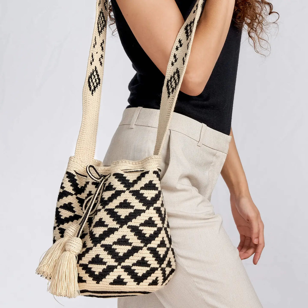 Wayuu Crossbody WOVEN BAG