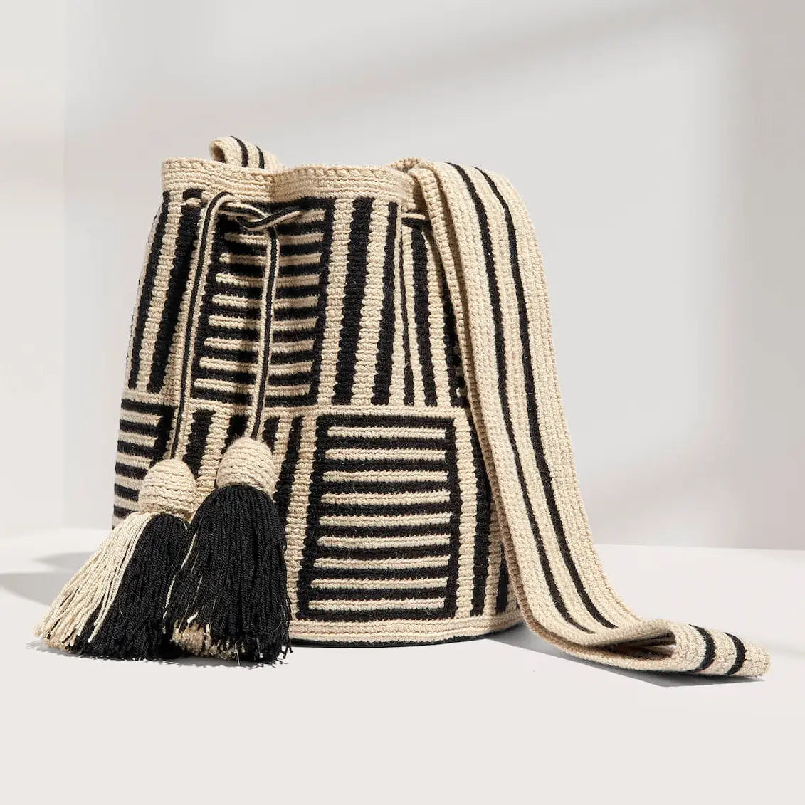 Wayuu Crossbody WOVEN BAG