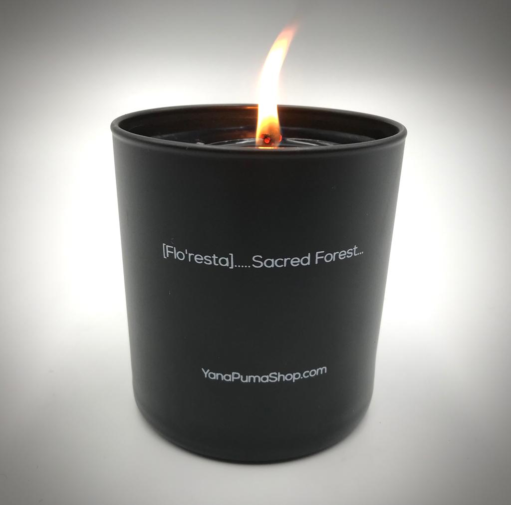 Hand Poured Yanapuma Illumina Candles