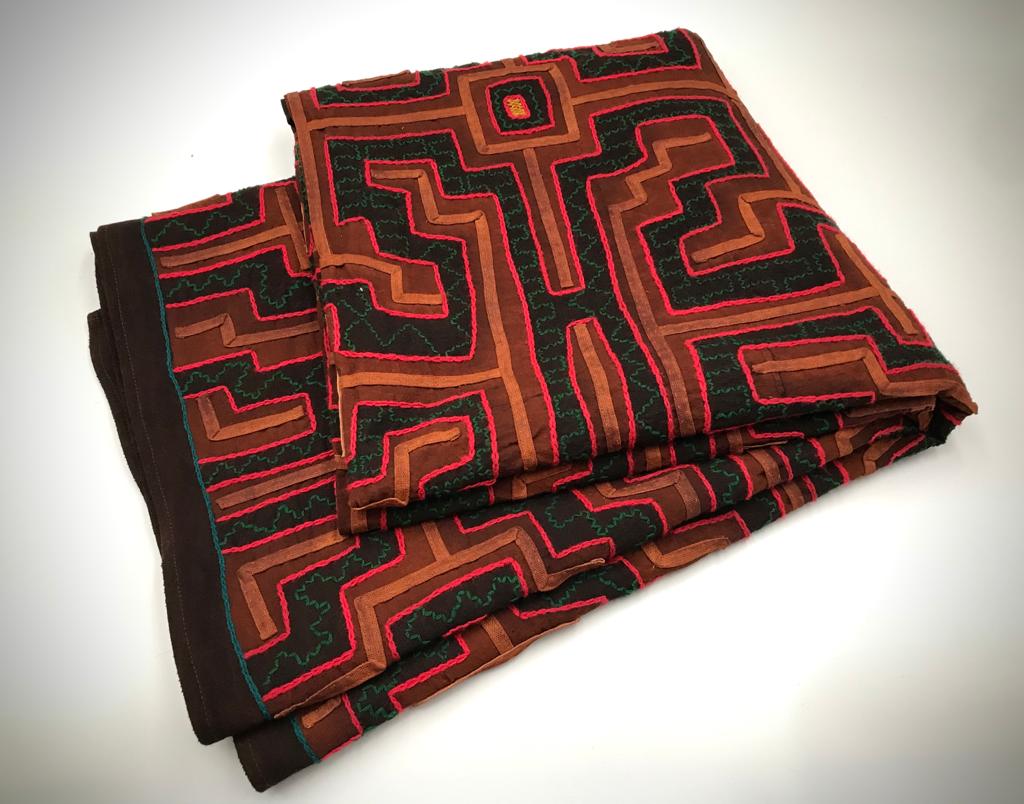 Shipibo Textiles | Embroidered Tableware Collection