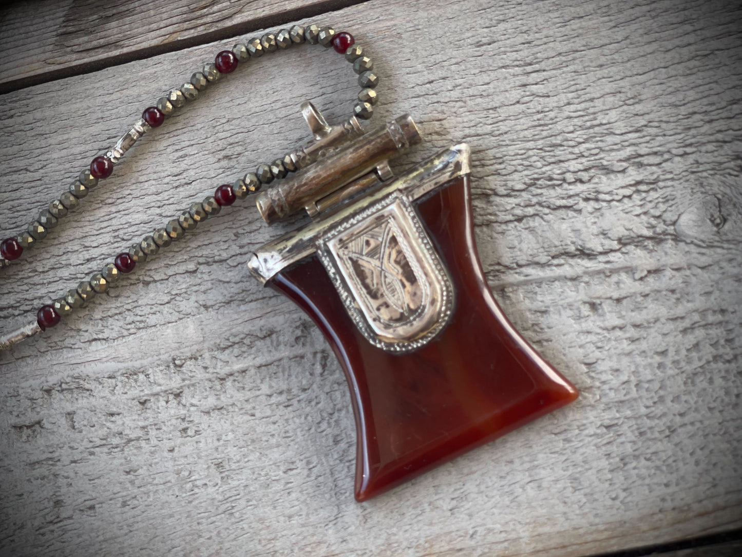 Vintage Tuareg | Silver and Carnelian Talisman
