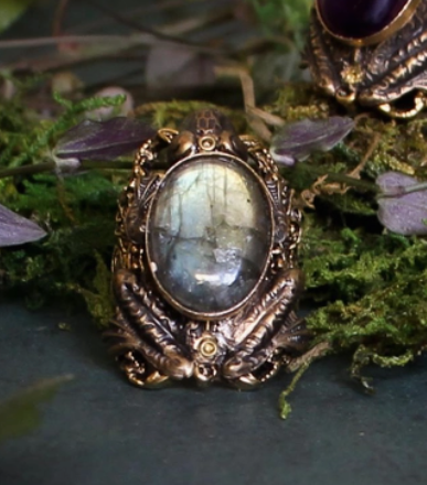 Majestic Sound of Water Frog Ring