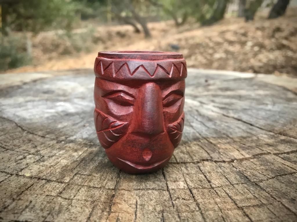 Carved Wood Pipe | Grande Collection