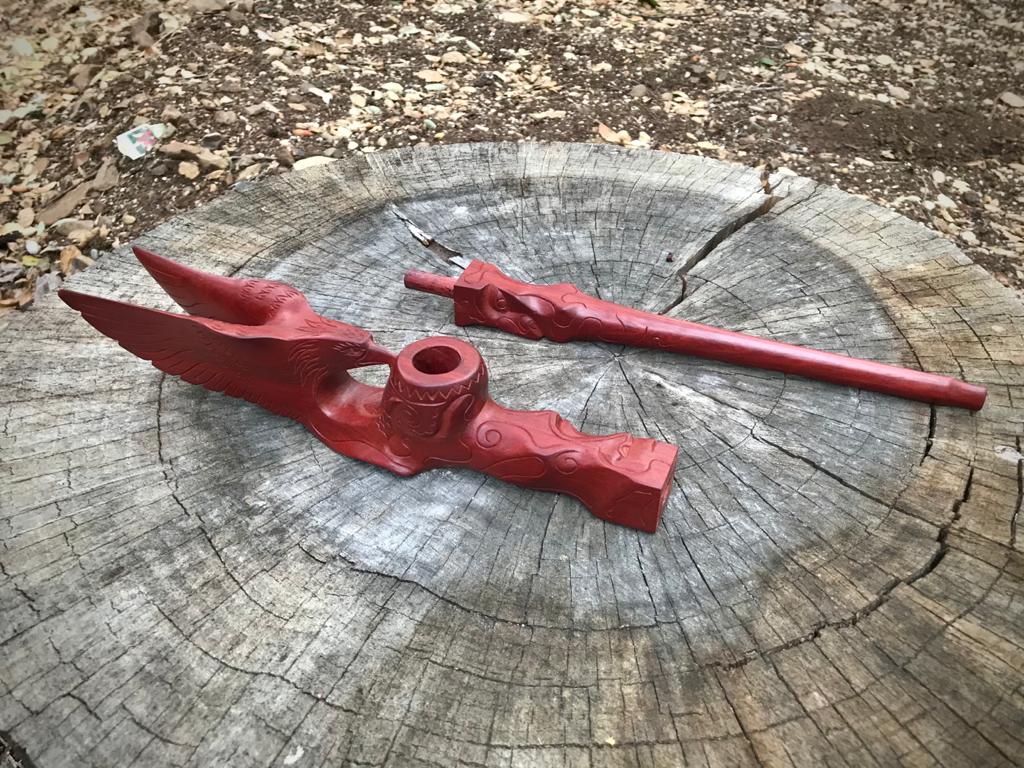 Carved Wood Pipe | Grande Collection