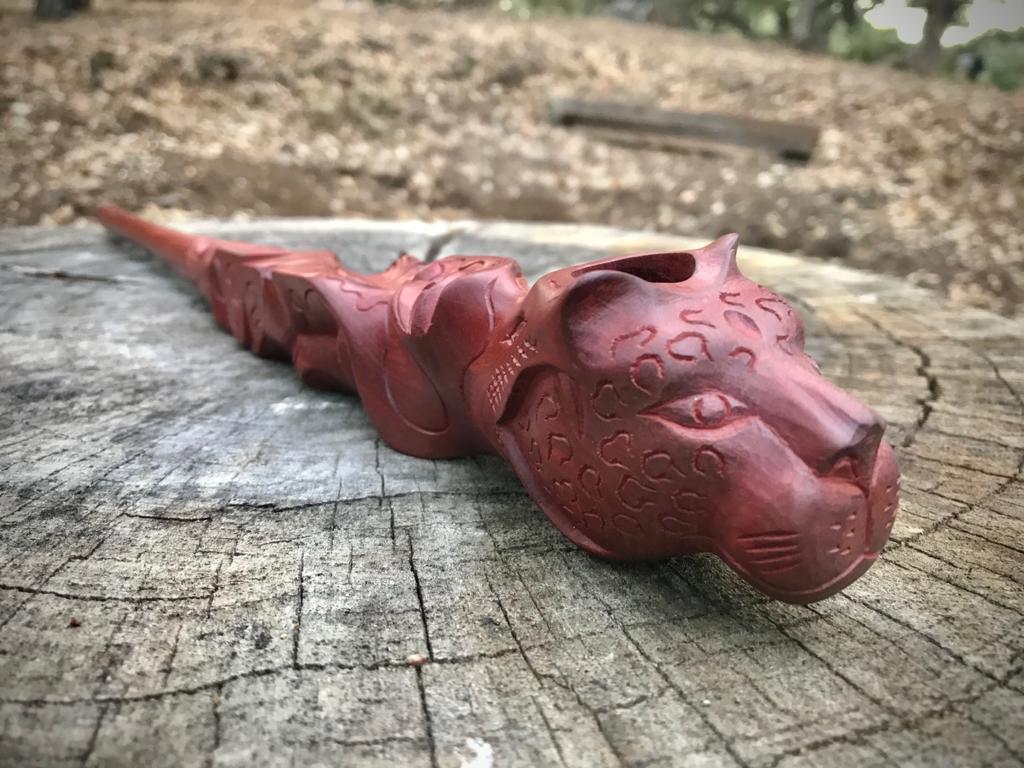 Carved Wood Pipe | Grande Collection