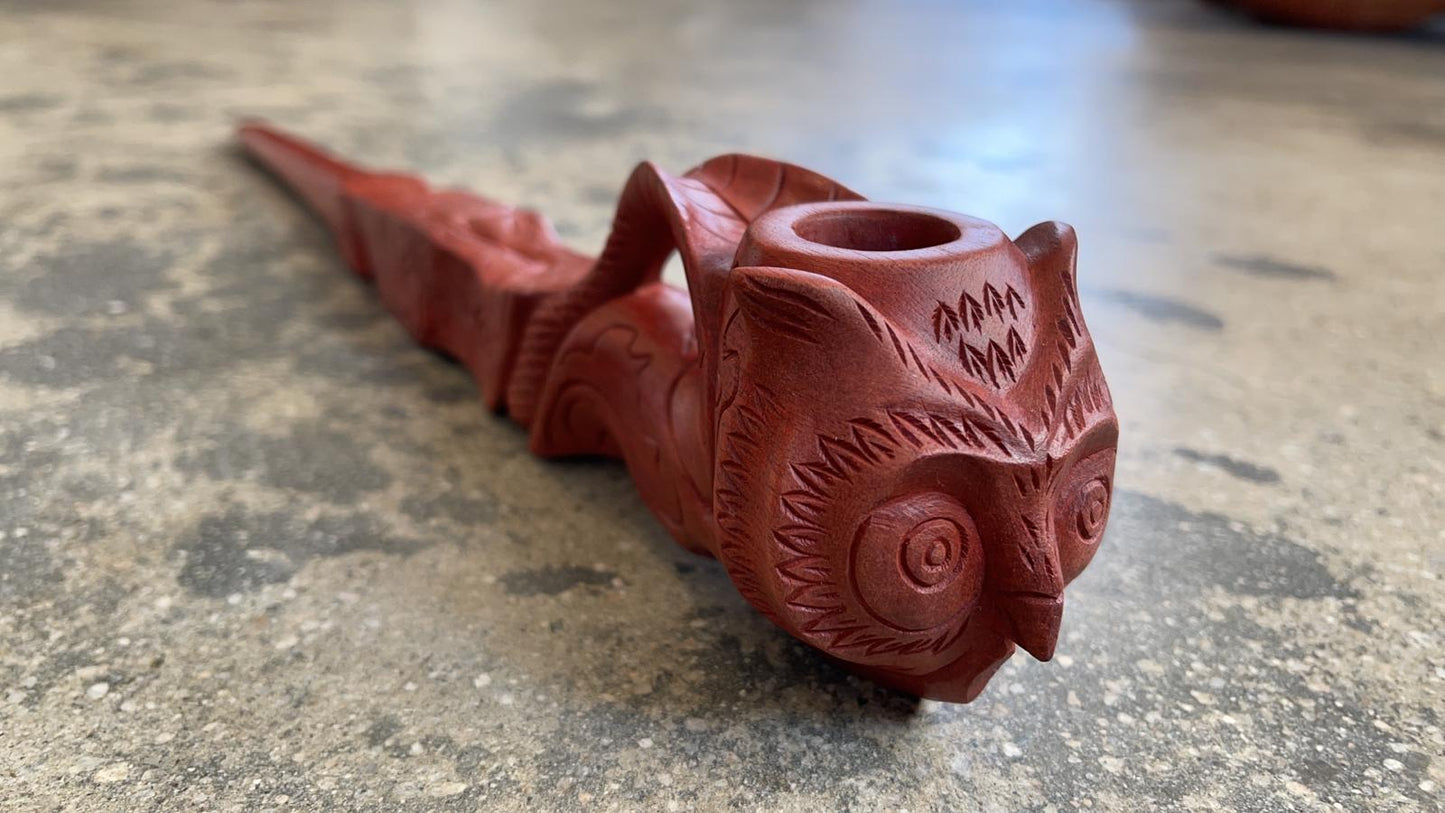 Carved Wood Pipe | Grande Collection
