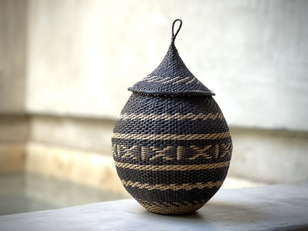 Traditional Flat Basket by Yekuana in 2023